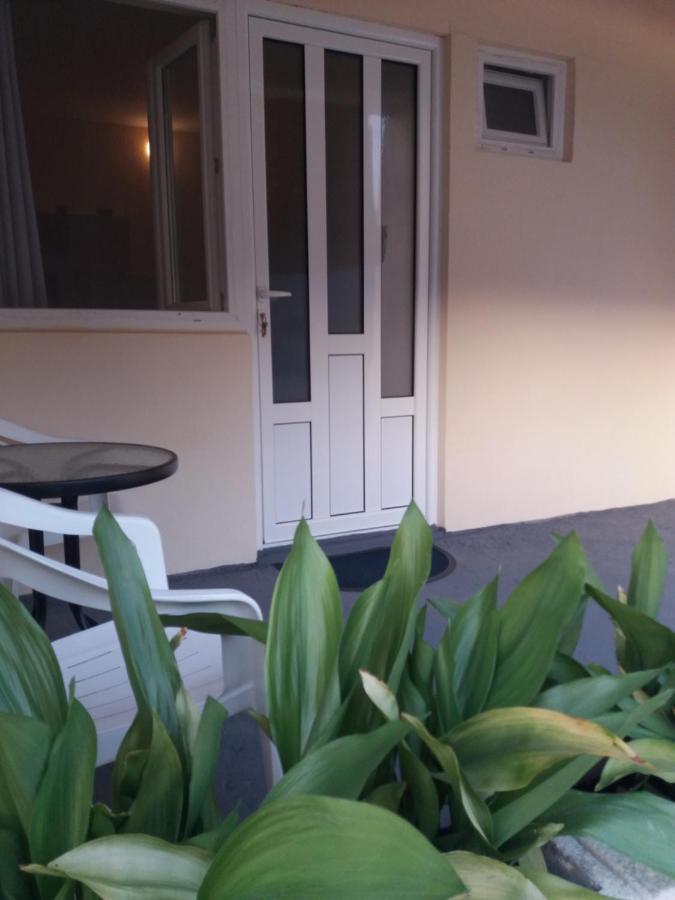 Apartment Deki Studio Kotor Exterior photo